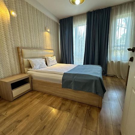 Hotel Lile Tbilisi ภายนอก รูปภาพ