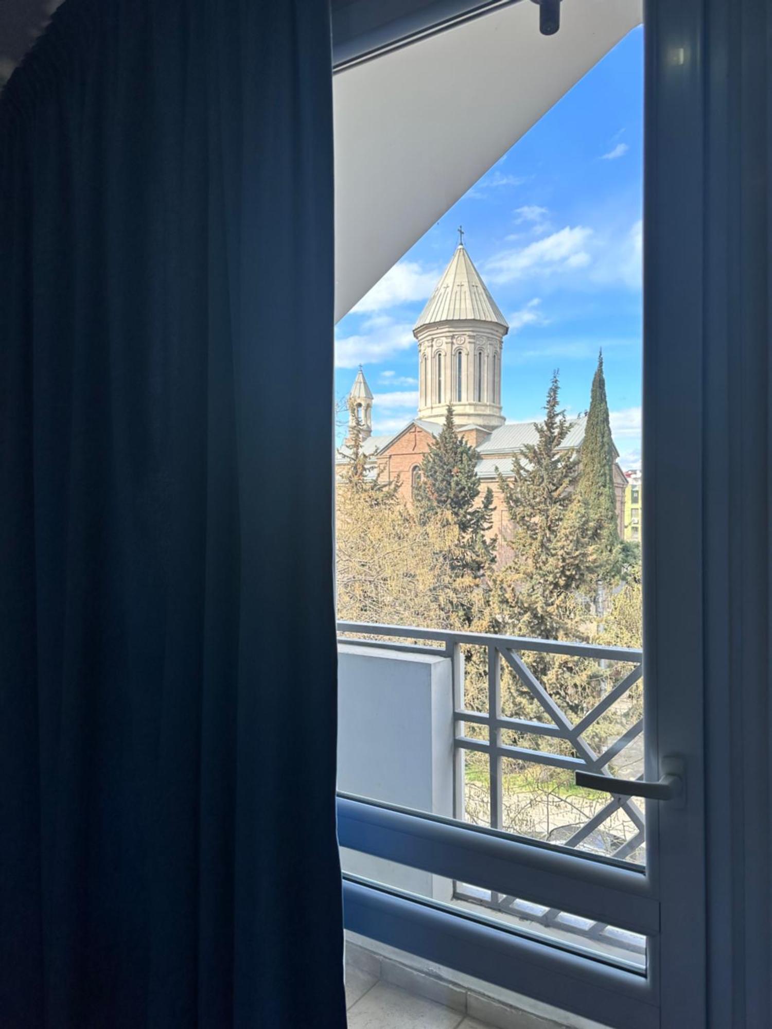 Hotel Lile Tbilisi ภายนอก รูปภาพ