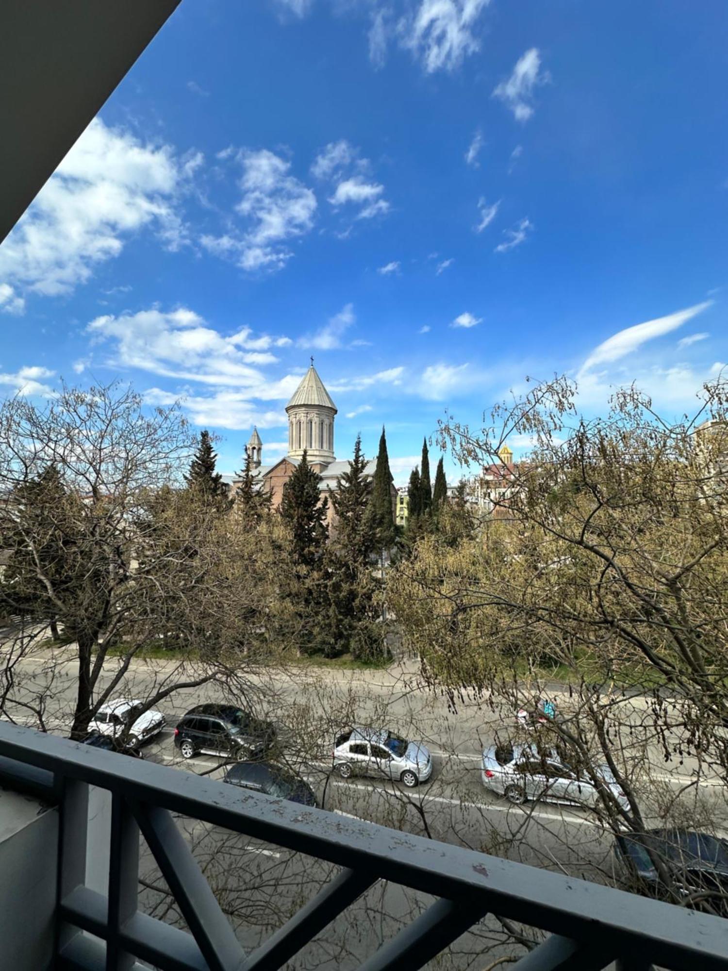 Hotel Lile Tbilisi ภายนอก รูปภาพ